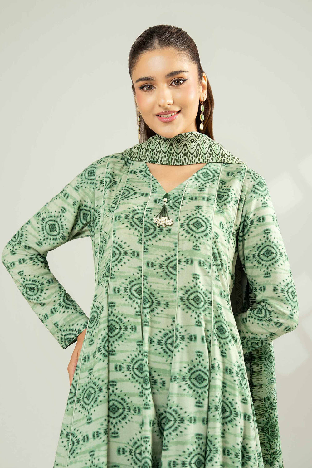 Nishat lawn 3Pc Green