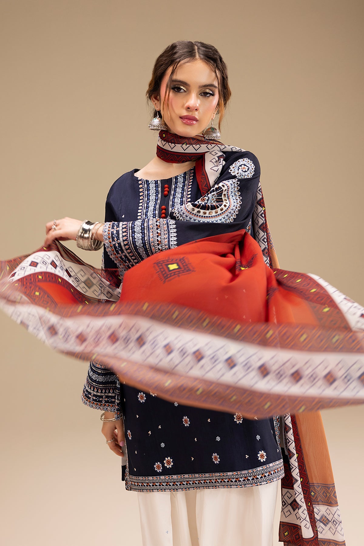 Luxury Dhanak 3Pc suit with full Embroidery