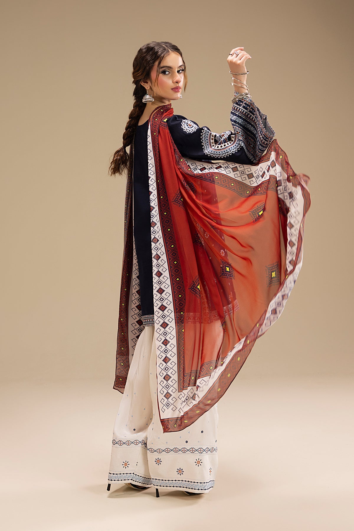 Luxury Dhanak 3Pc suit with full Embroidery