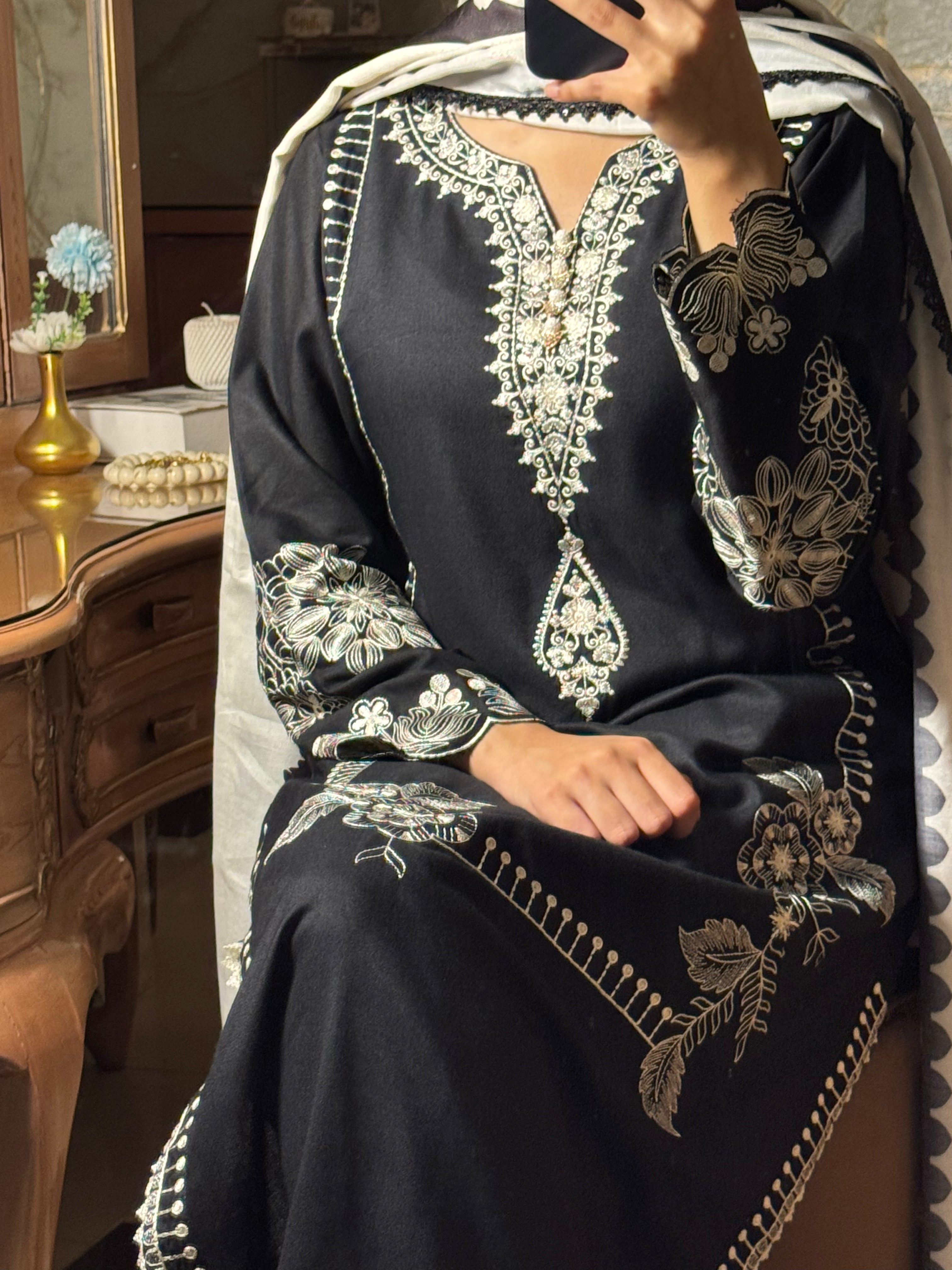 Sana Safinaz Dhanak Embroidered 3 Piece Dress Black