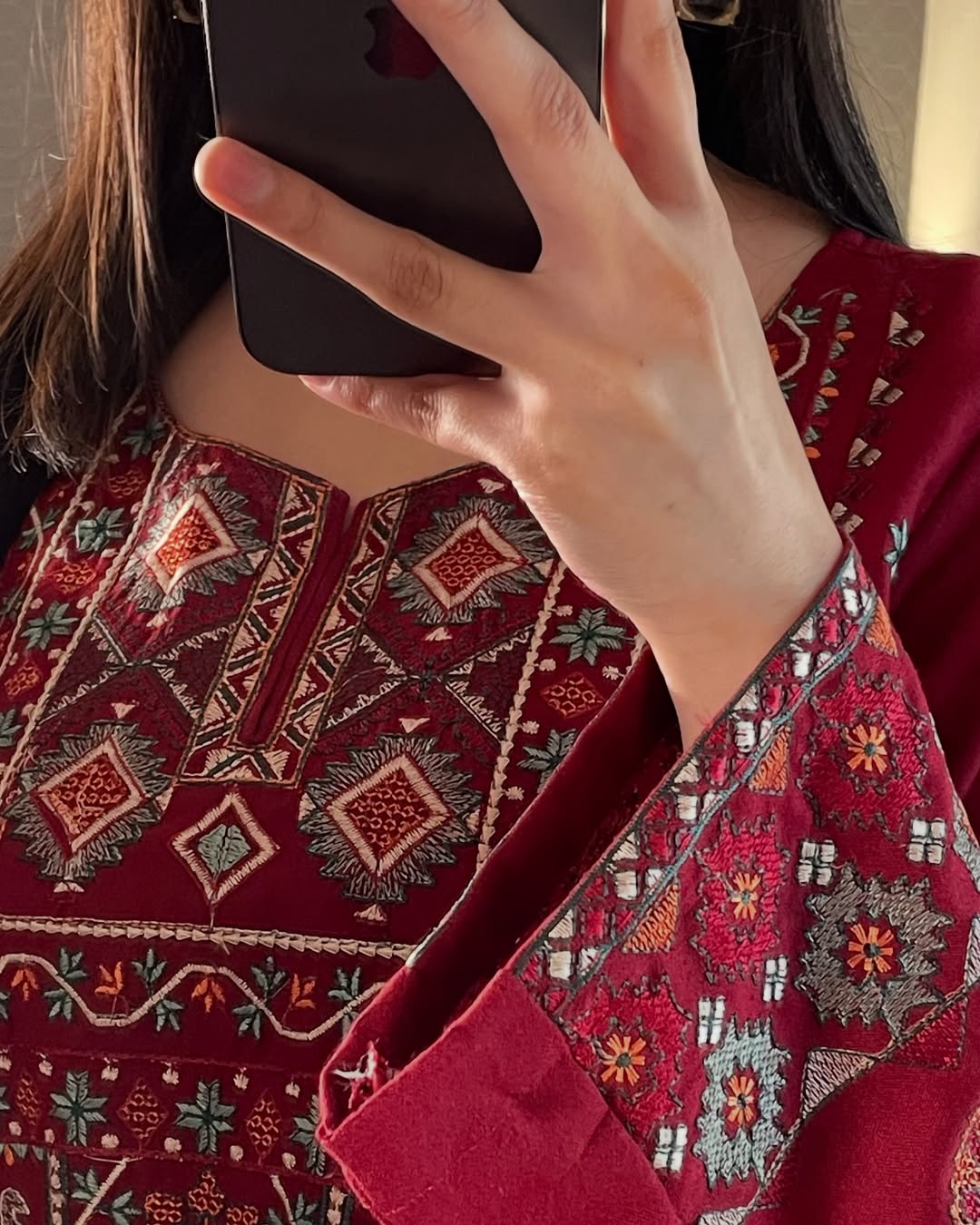 3-PC Luxury Embroidered Dhanak Suit