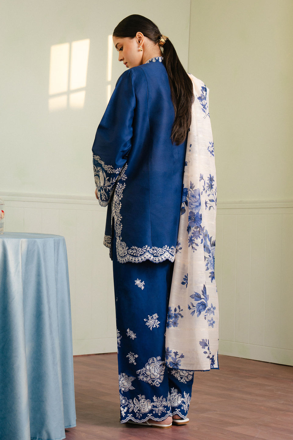 Luxury Dhanak Emb 3Pc D-06