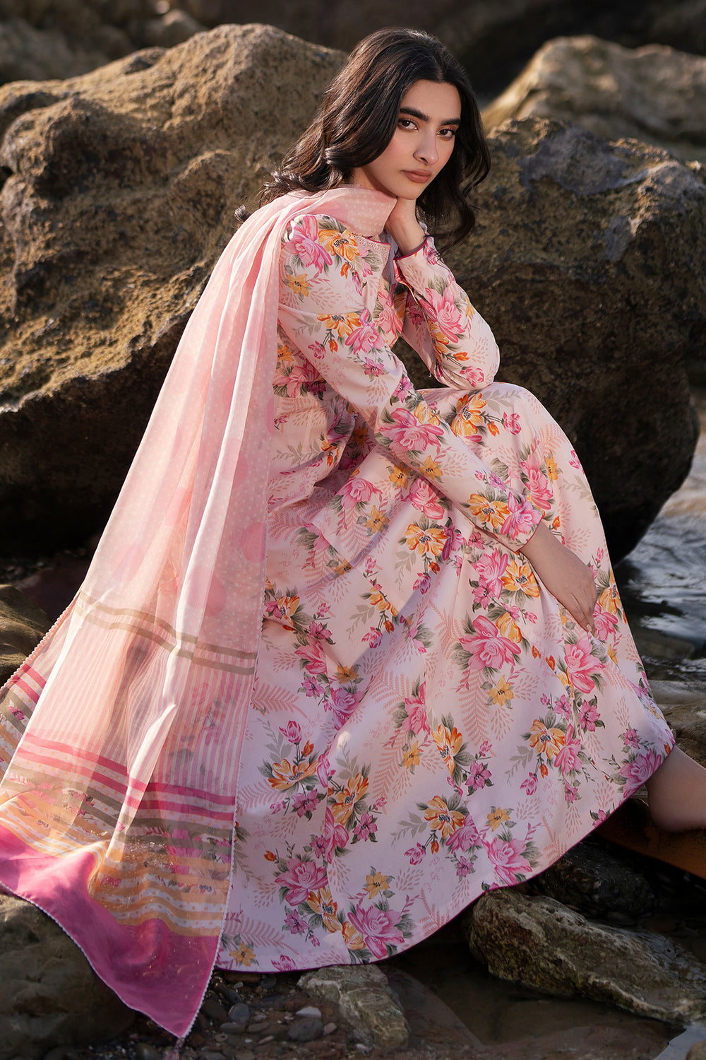 KHADDAR DIGITAL PRINT 3PC WIDER WITH PATCHES