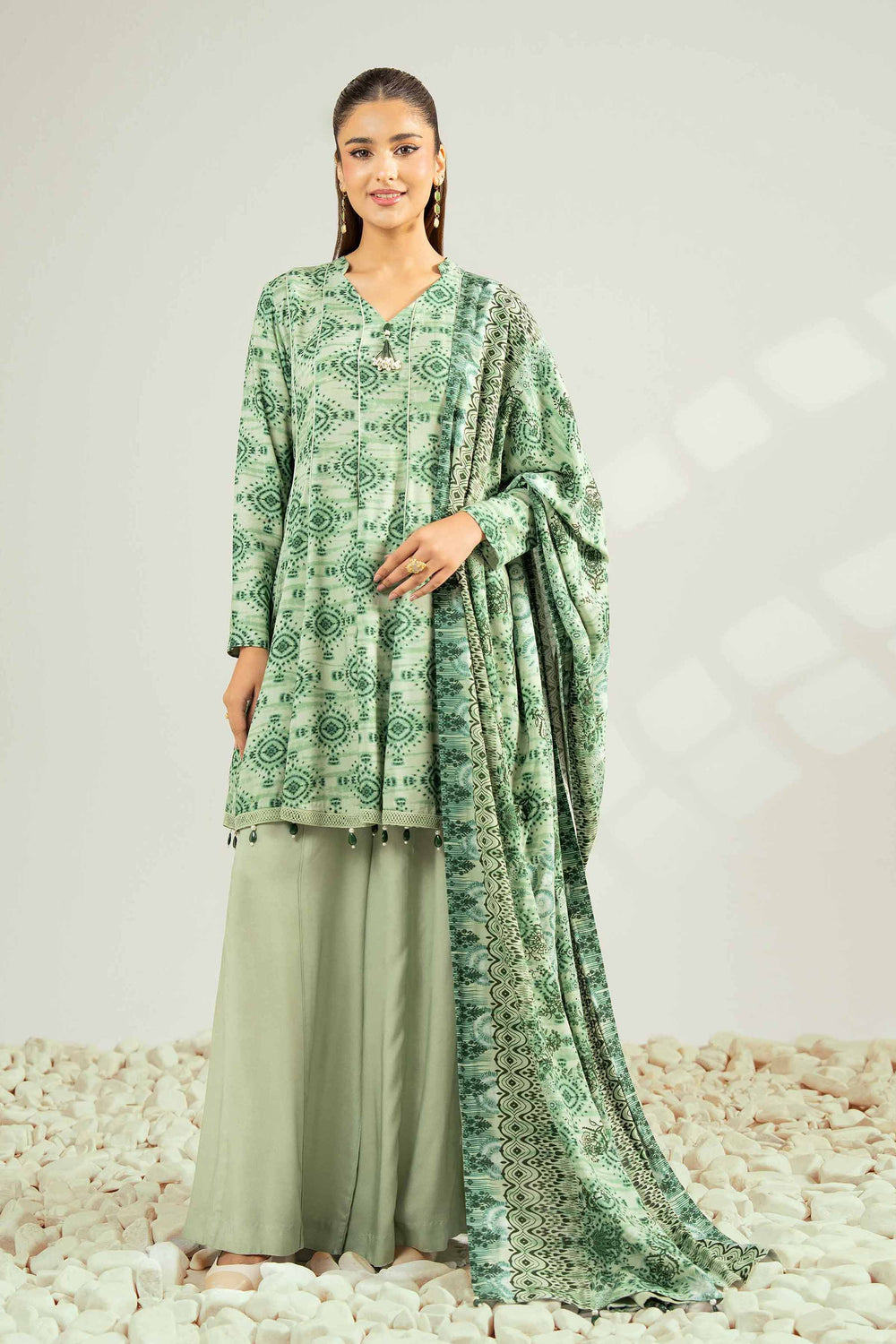 Nishat lawn 3Pc Green