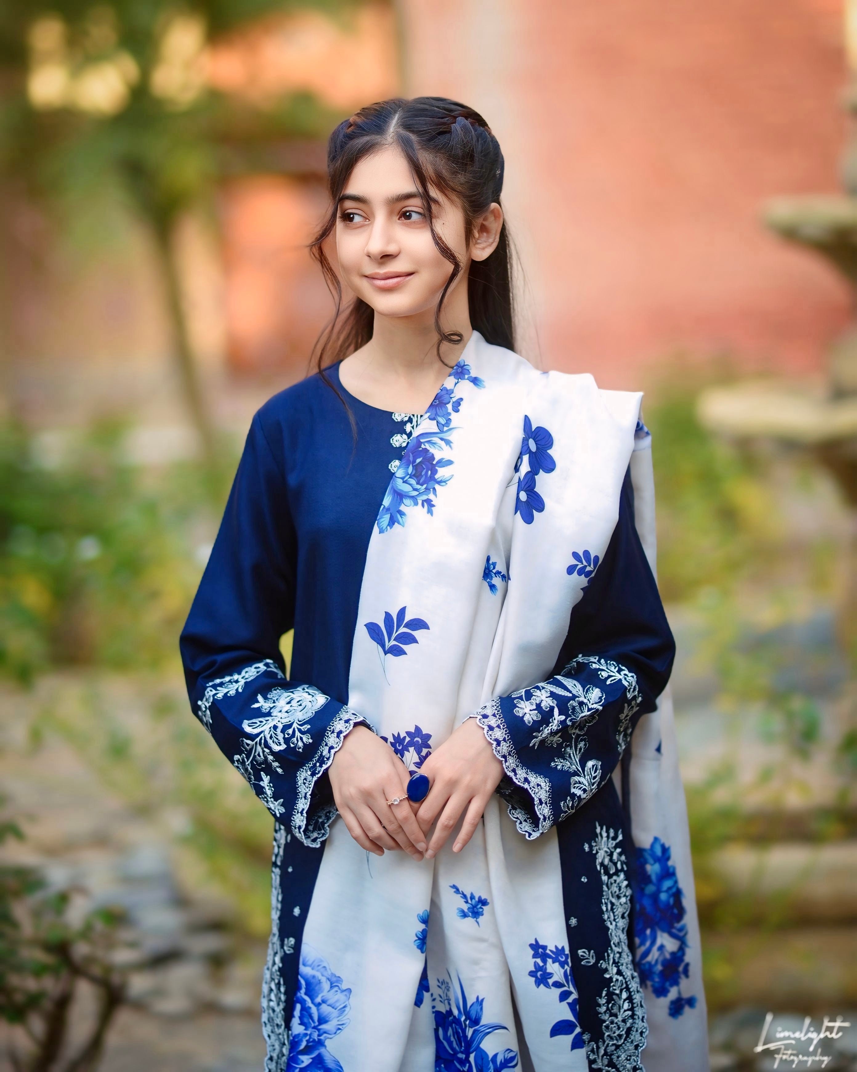 Luxury Dhanak Emb 3Pc D-06