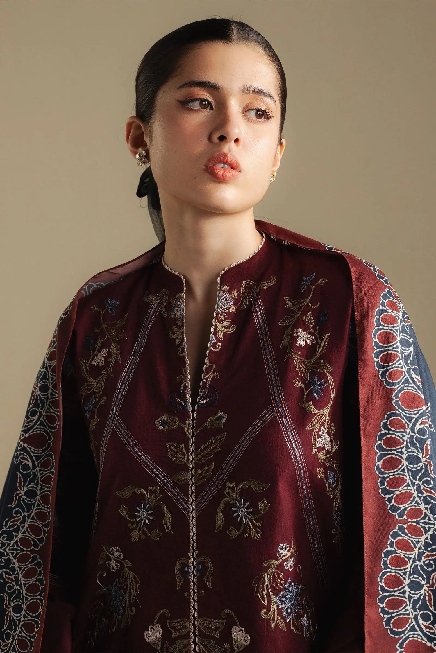 3-PC Luxury Embroidered Dhanak Suit