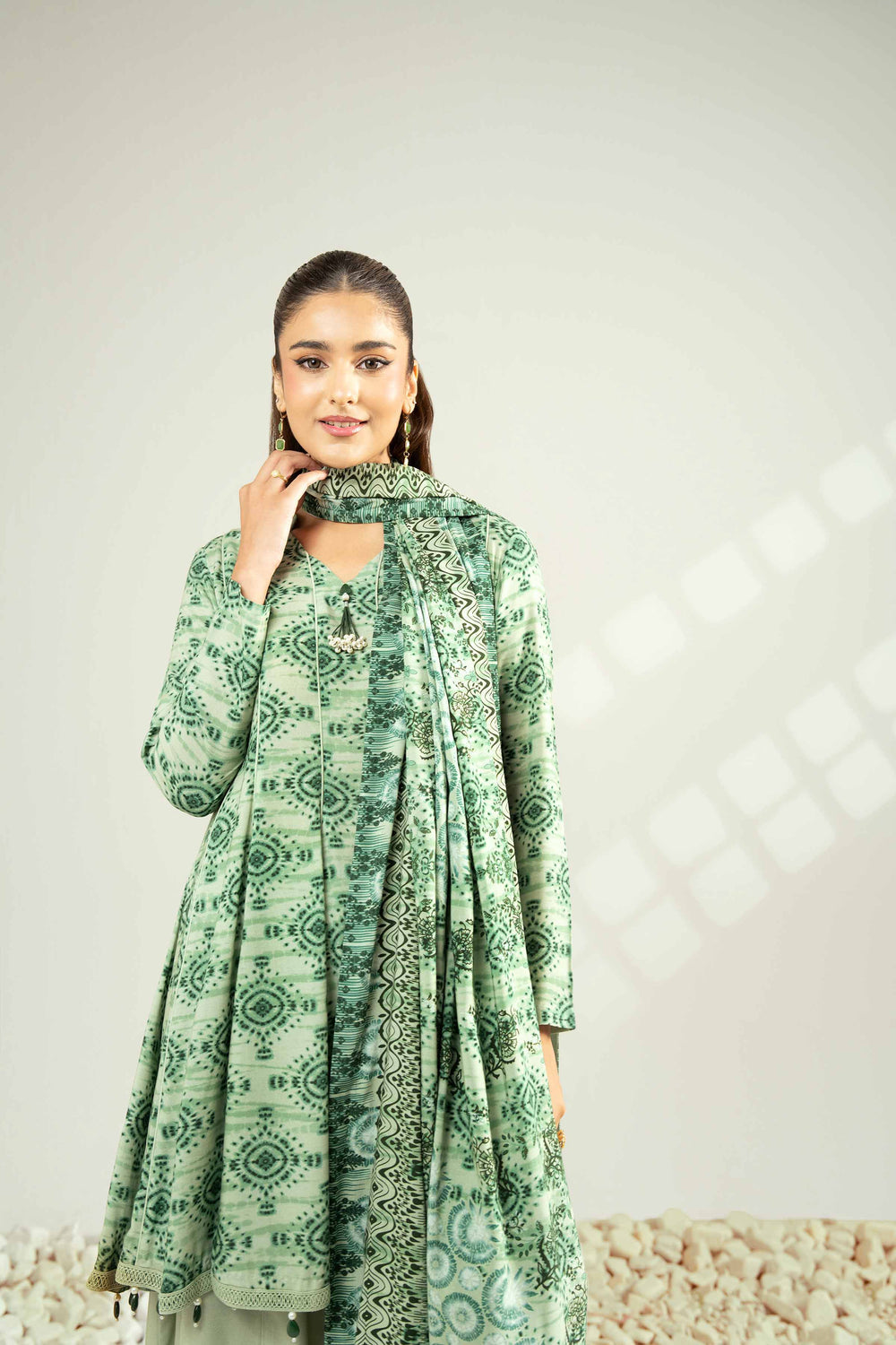 Nishat lawn 3Pc Green